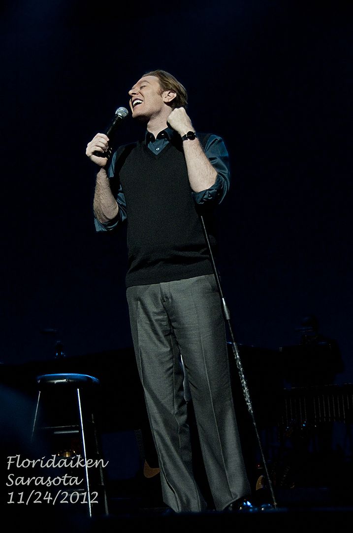 Clay Aiken – What Beautiful Pictures! | Clay Aiken News Network